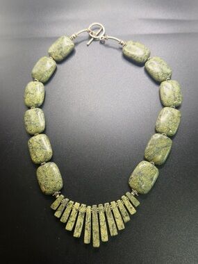 RUSSIAN JADE CLEOPATRA FRINGE COLLAR STATEMENT NECKLACE 16” Gemstone
